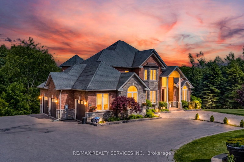 3 Valley Hill Drive