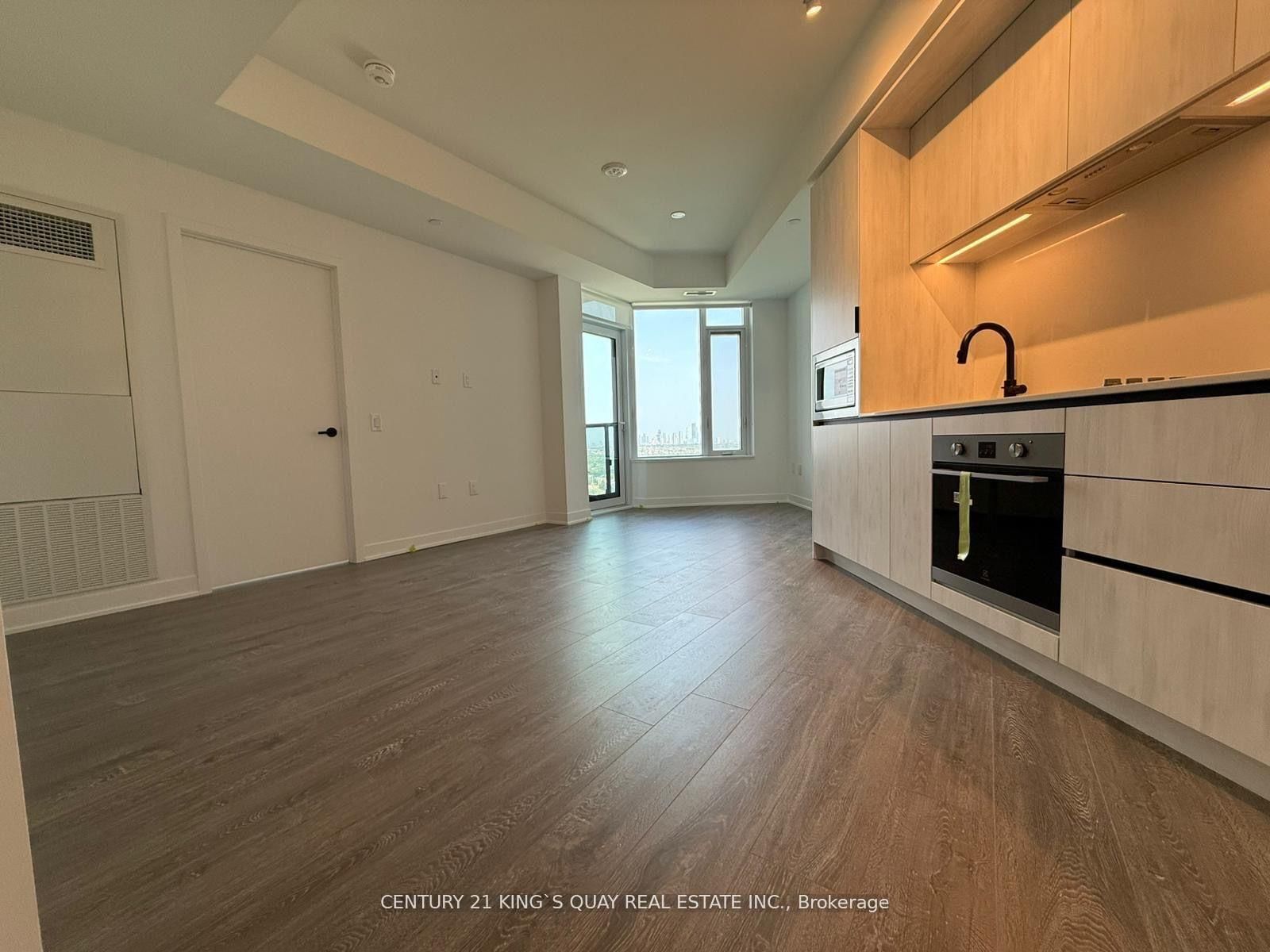 2495 Eglinton Avenue W, Unit 2001 - Photo 5