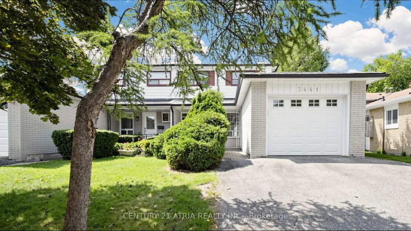 3441 Oakglade Crescent