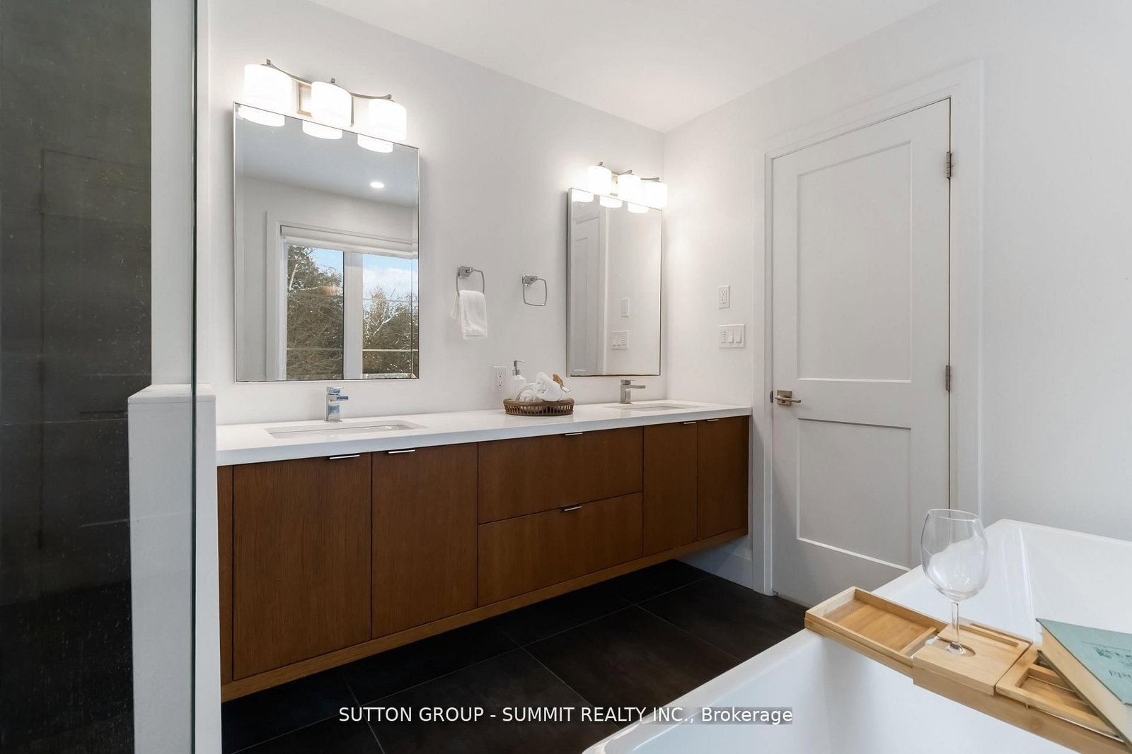 8767 Twiss Road • Milton, ON photo 24
