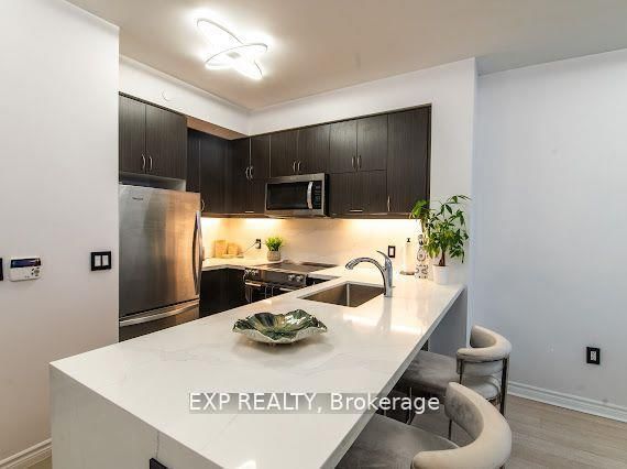 602 - 39 Annie Craig Drive
