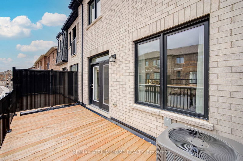 1377 William Halton Oakville,ON L6M 5N9 — Photo 21