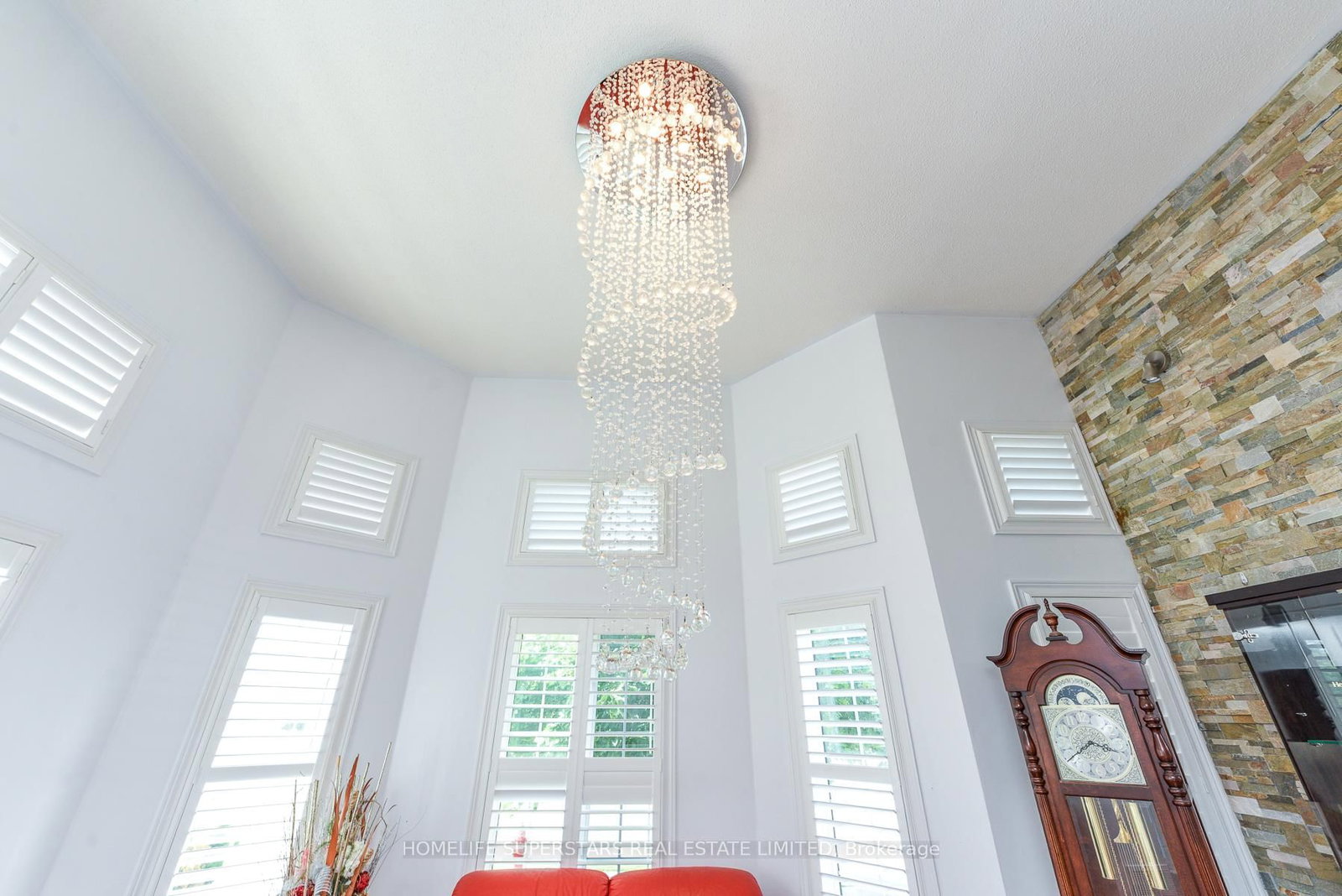 36 Lucky Lane • Brampton, ON photo 10
