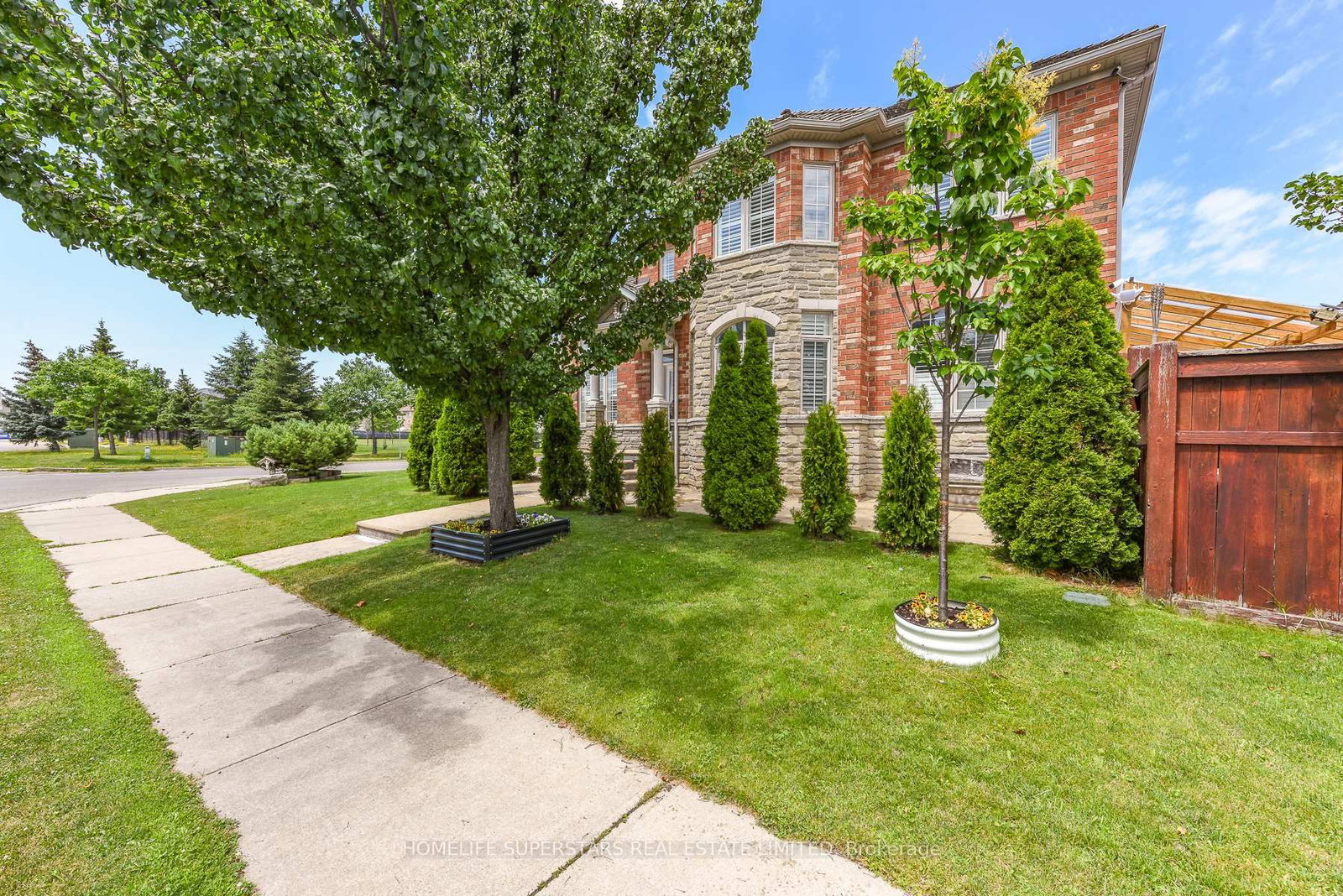 36 Lucky Lane • Brampton, ON photo 47