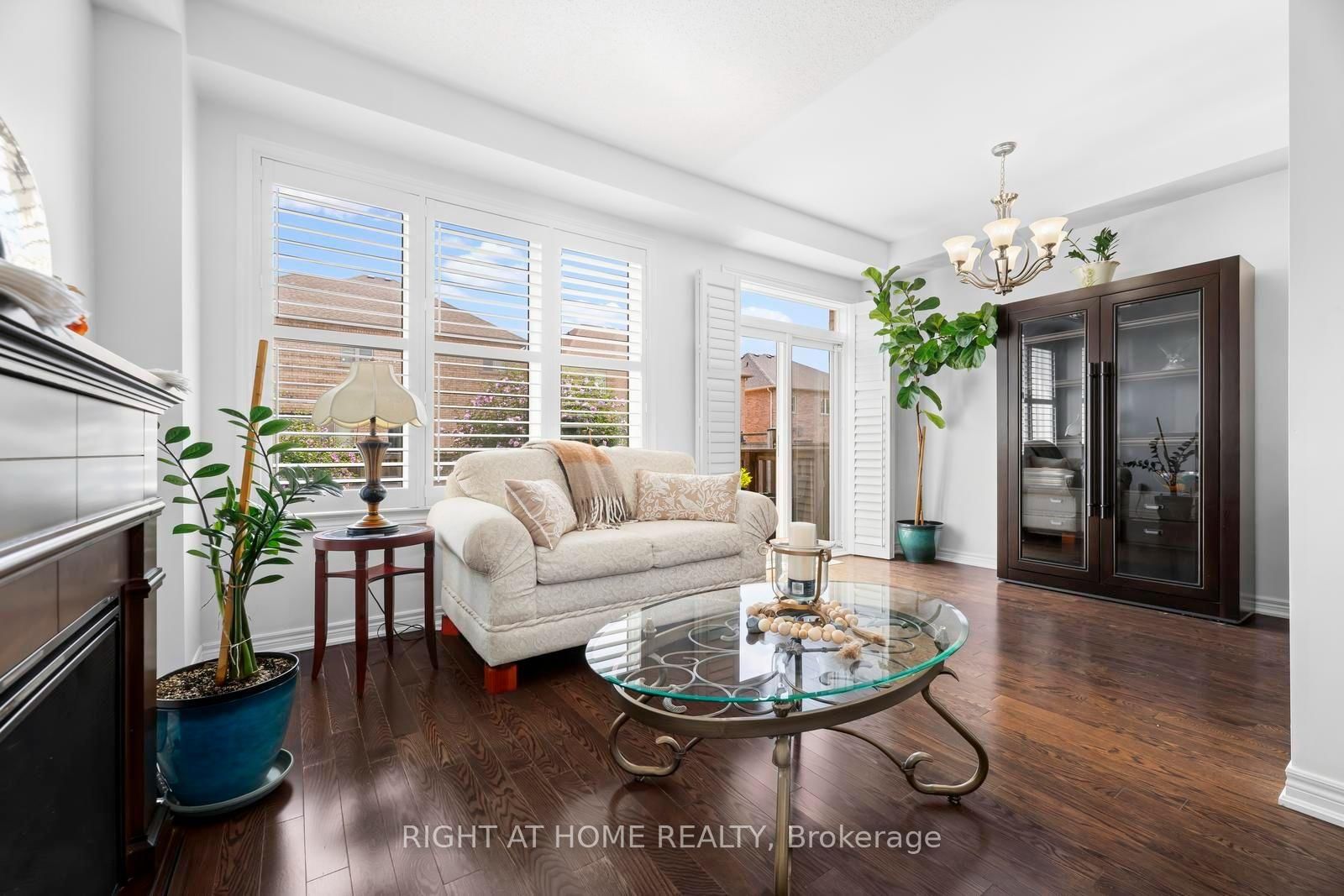 41 Coastline Drive • Brampton, ON photo 19