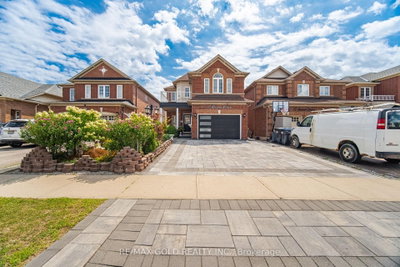 15 Denim Drive • Brampton, ON photo 3