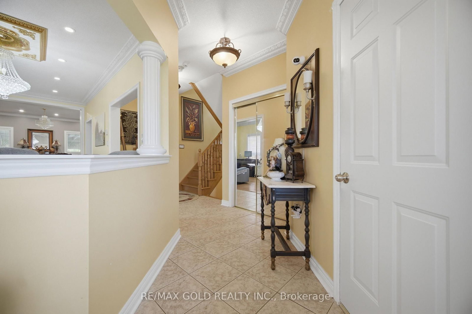 15 Denim Drive • Brampton, ON photo 9