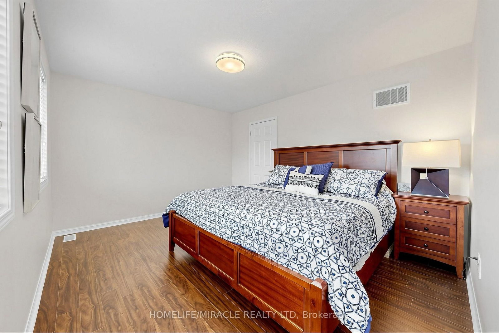 946 Whewell Trail • Milton, ON photo 22