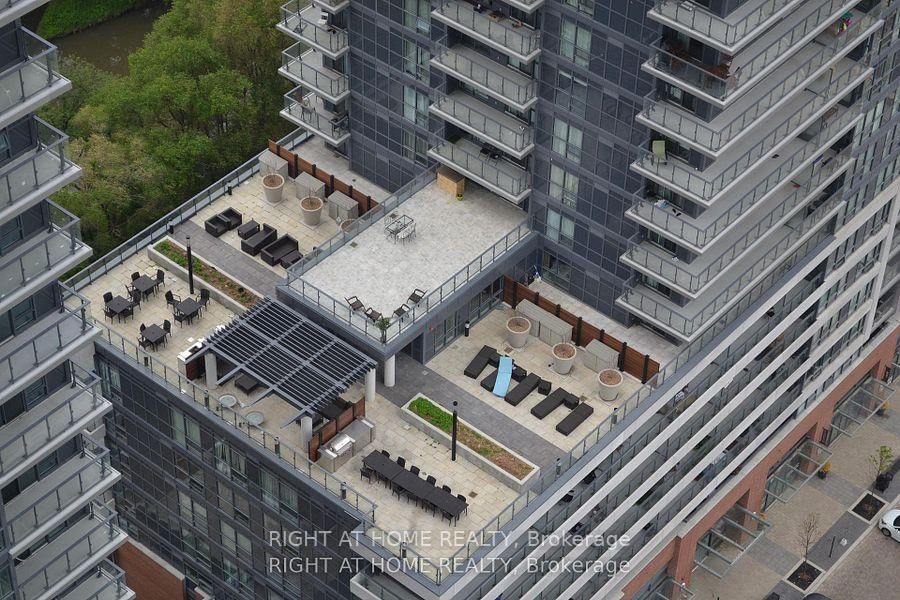 2212 Lake Shore Boulevard W • #3509 • Toronto, ON photo 8