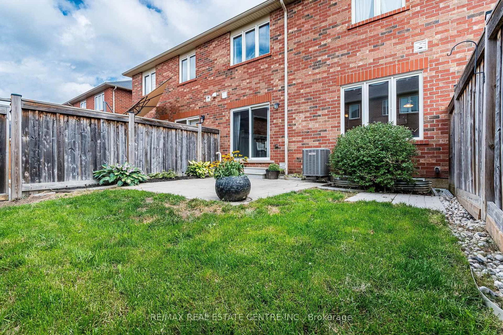 1020 Stemman Place • Milton, ON photo 36
