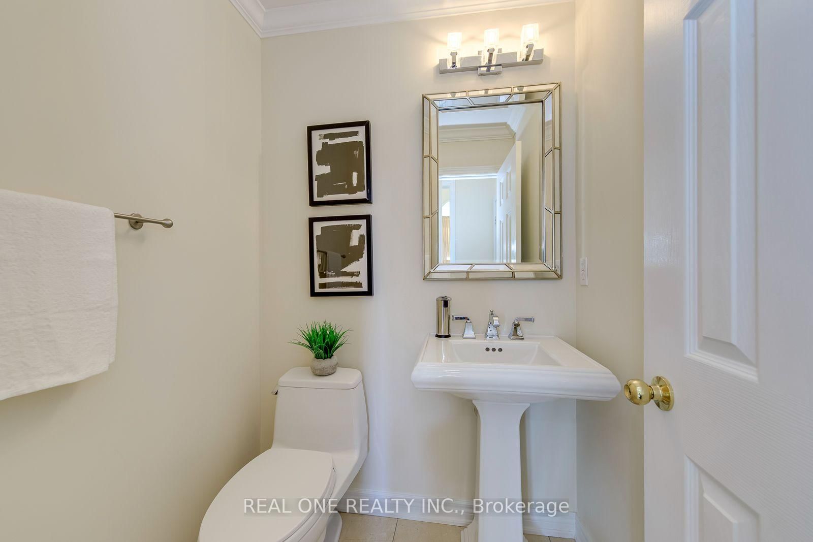 2298 Salcome Drive • Oakville, ON photo 27