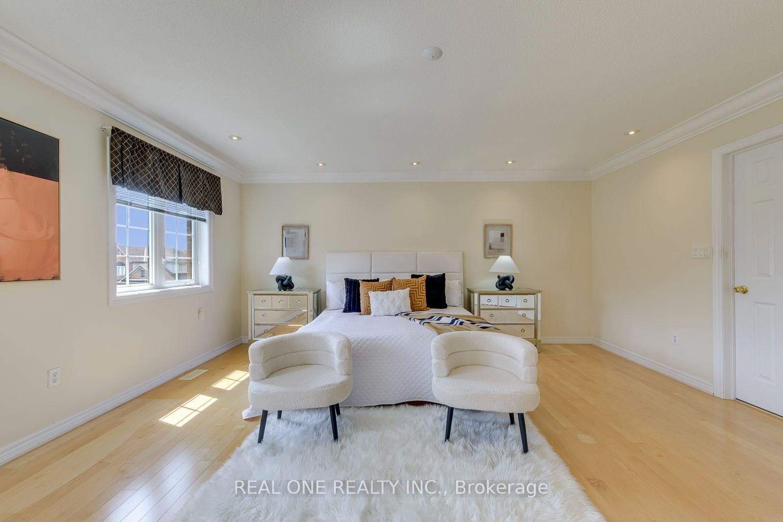 2298 Salcome Drive • Oakville, ON photo 31