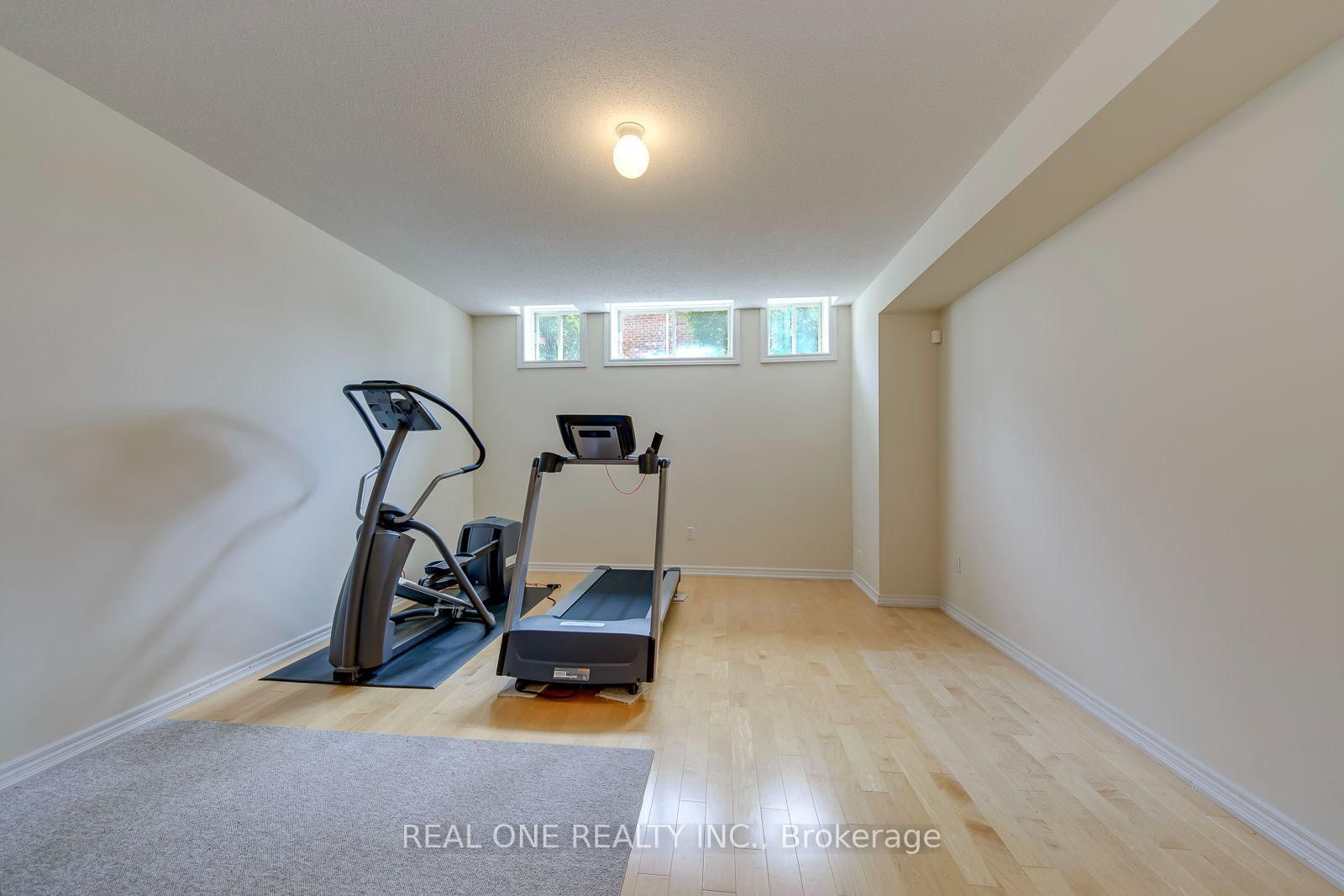 2298 Salcome Drive • Oakville, ON photo 42