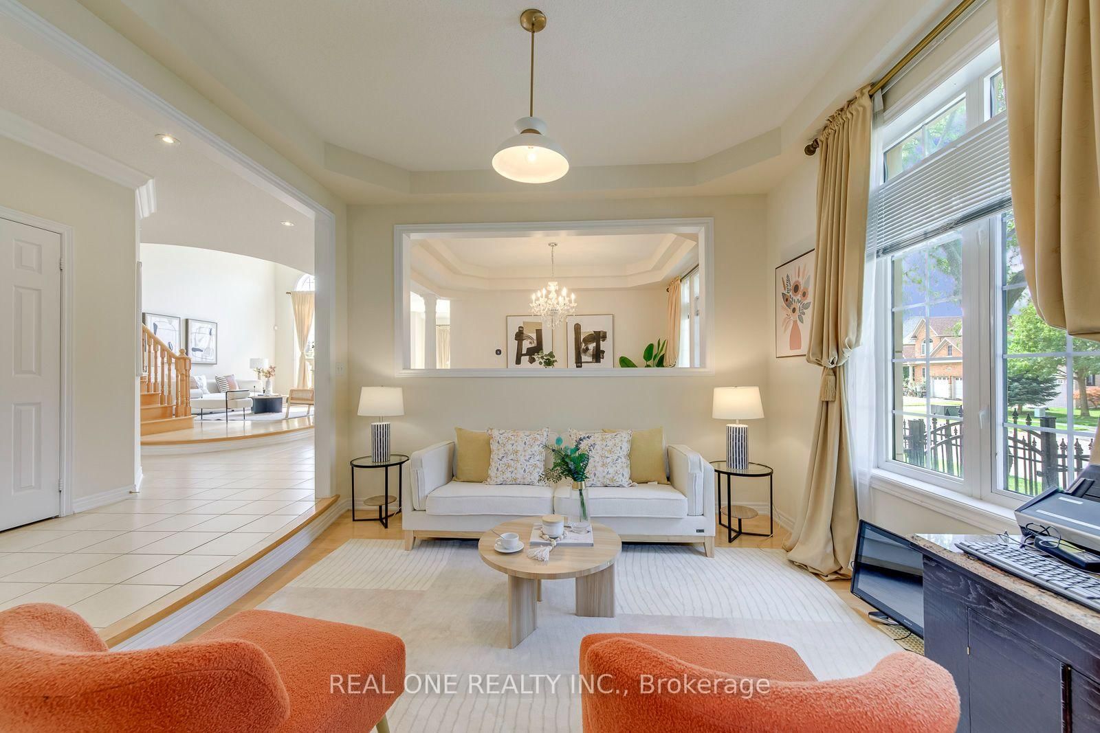 2298 Salcome Drive • Oakville, ON photo 9