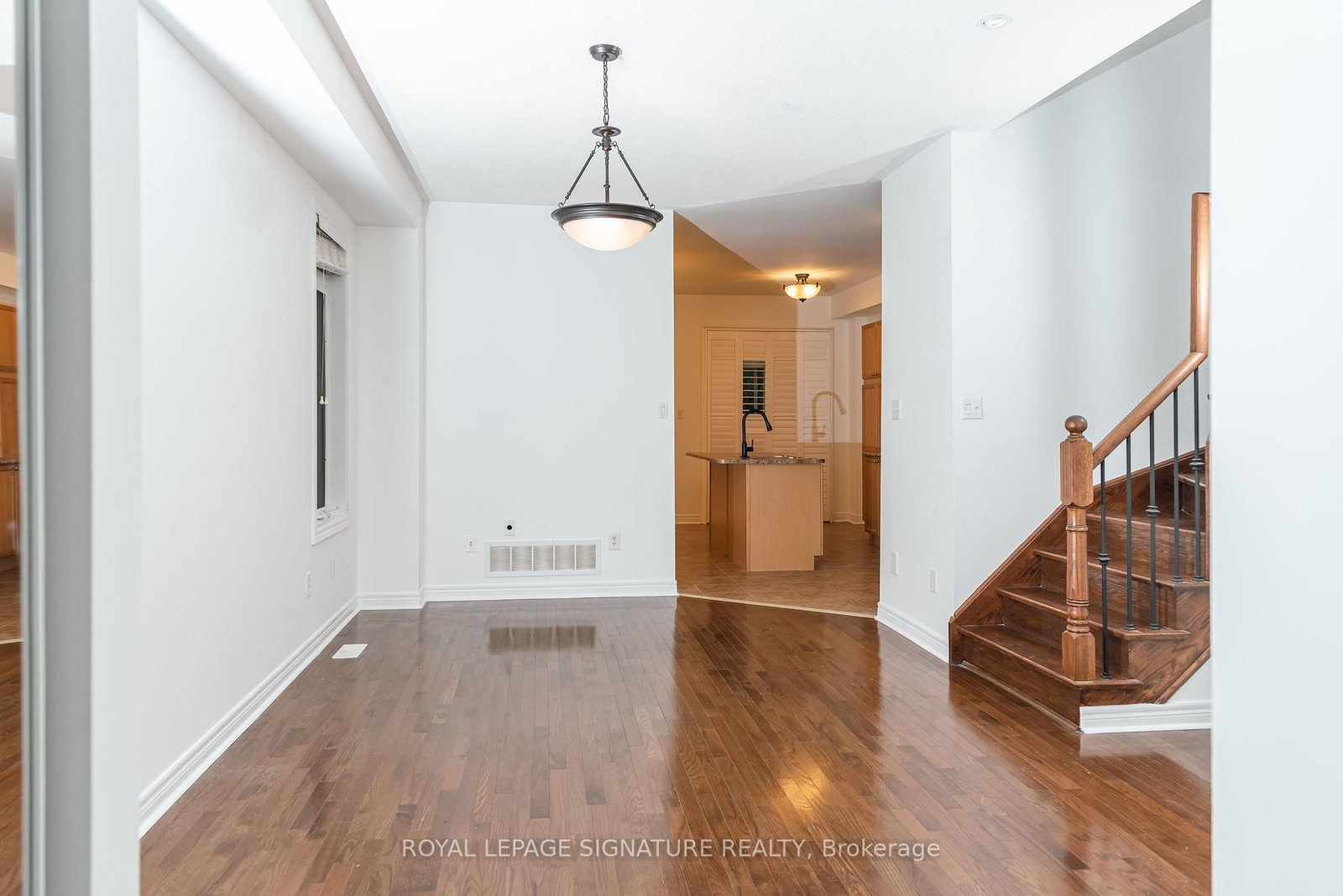 3250 Sunlight Street • Mississauga, ON photo 4