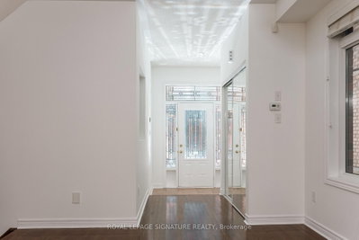 3250 Sunlight Street • Mississauga, ON photo 5