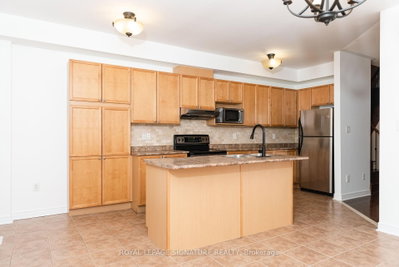 3250 Sunlight Street • Mississauga, ON photo 9