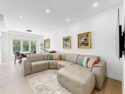 19 Summerbeam Way • Brampton, ON photo 3