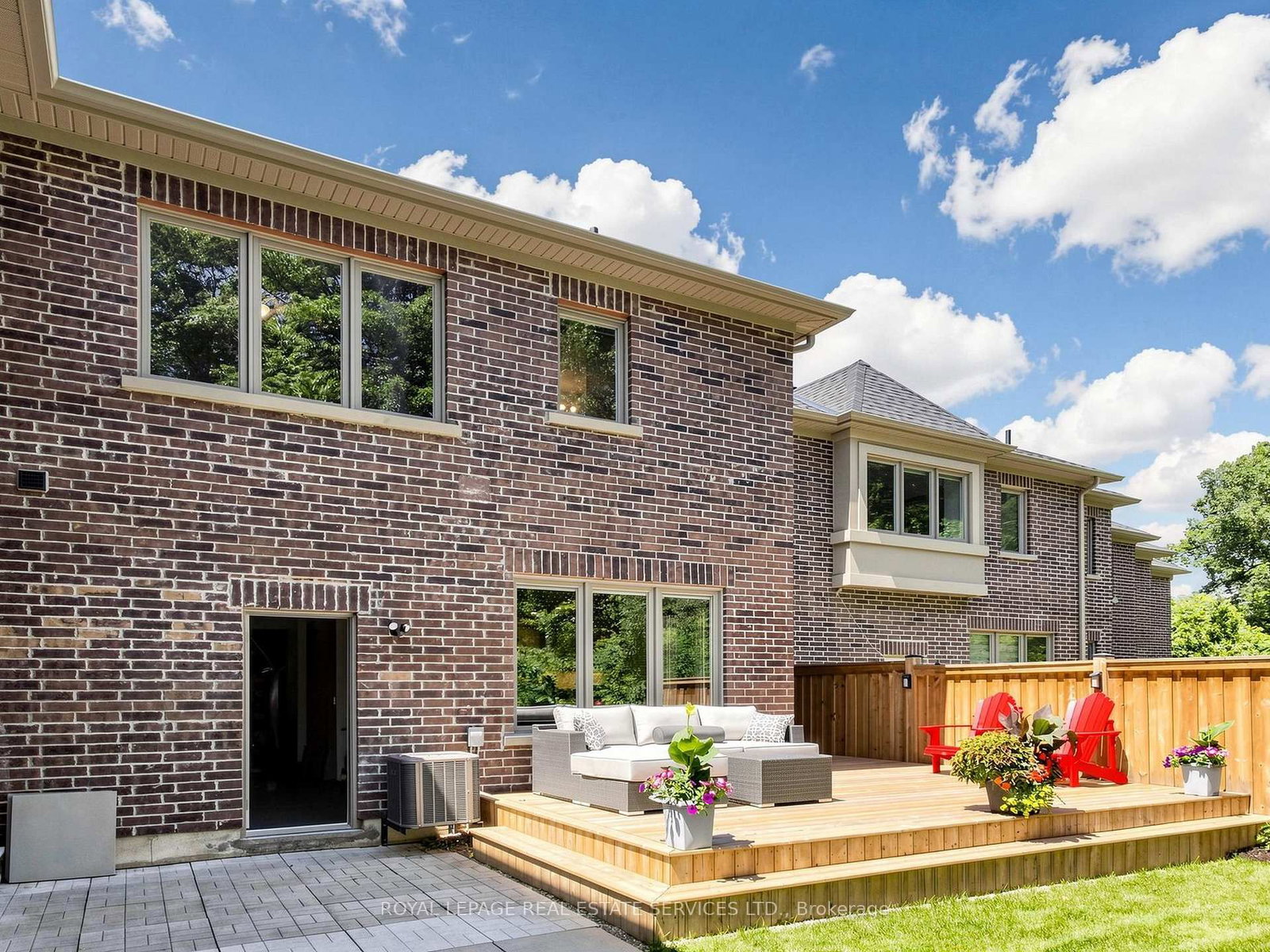 19 Summerbeam Way • Brampton, ON photo 38