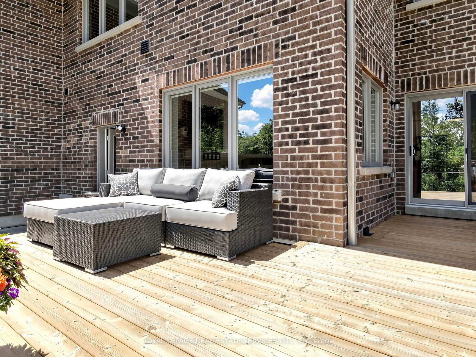 19 Summerbeam Way • Brampton, ON photo 41