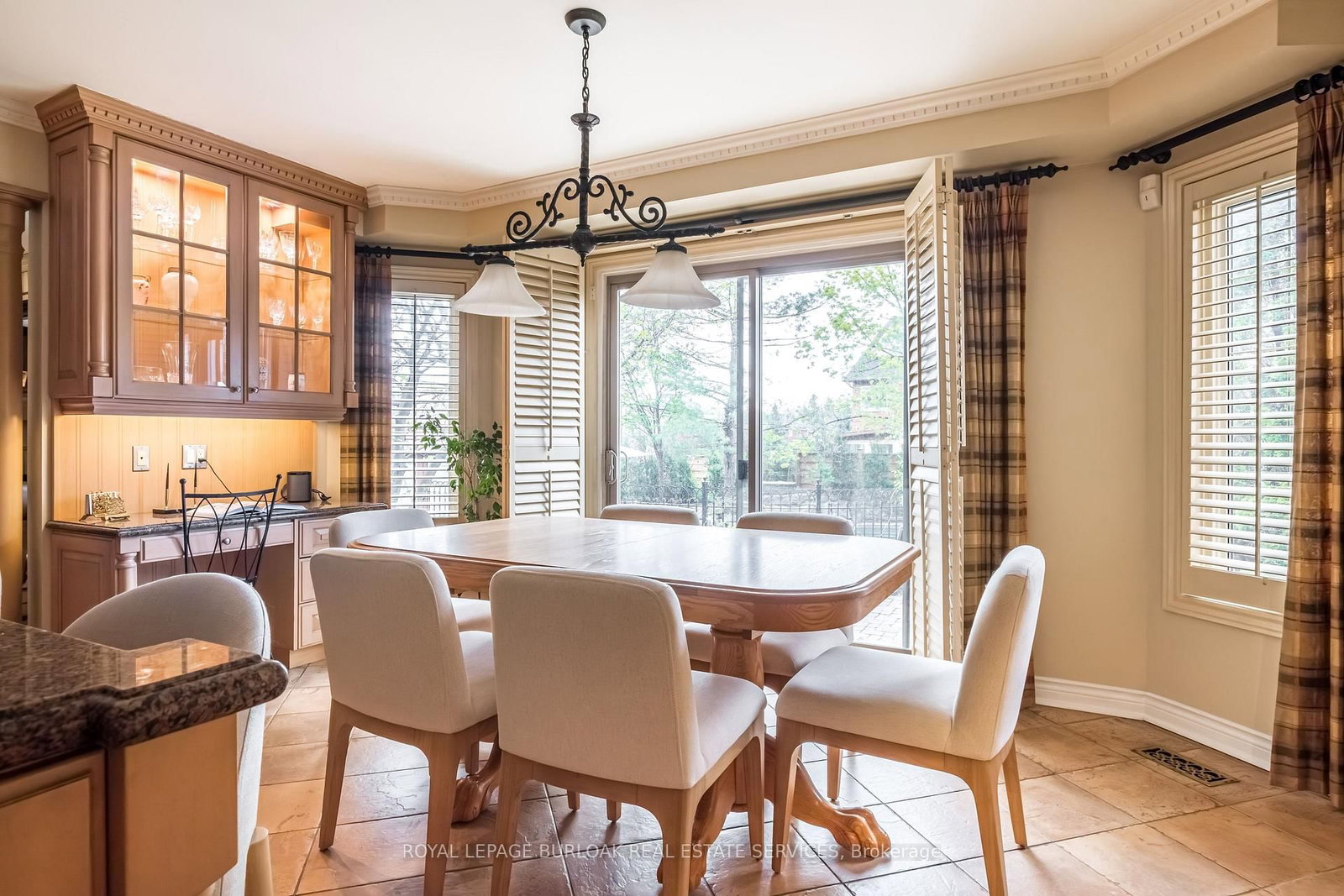 1729 Riverbend Court • Mississauga, ON photo 12