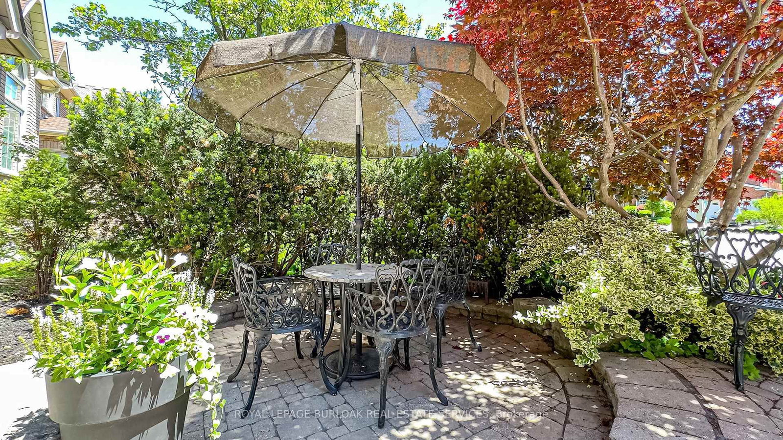 1729 Riverbend Court • Mississauga, ON photo 3