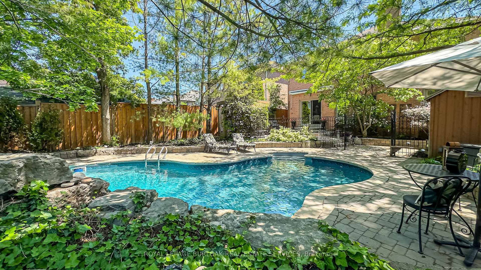 1729 Riverbend Court • Mississauga, ON photo 38