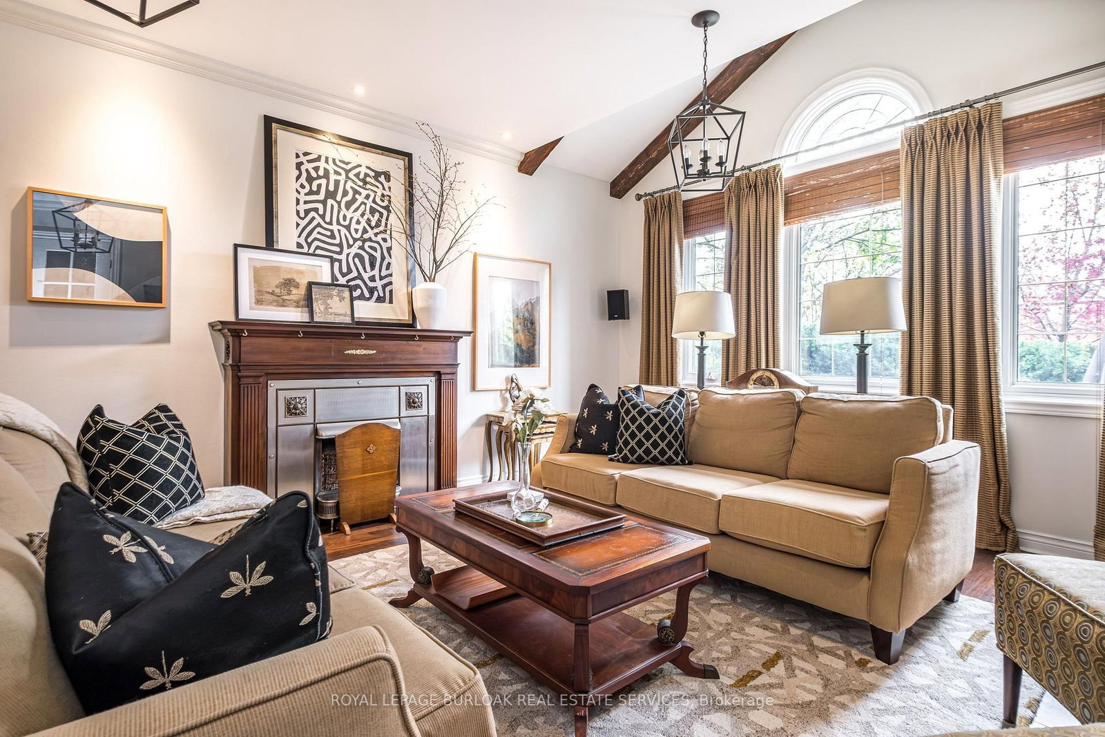 1729 Riverbend Court • Mississauga, ON photo 5