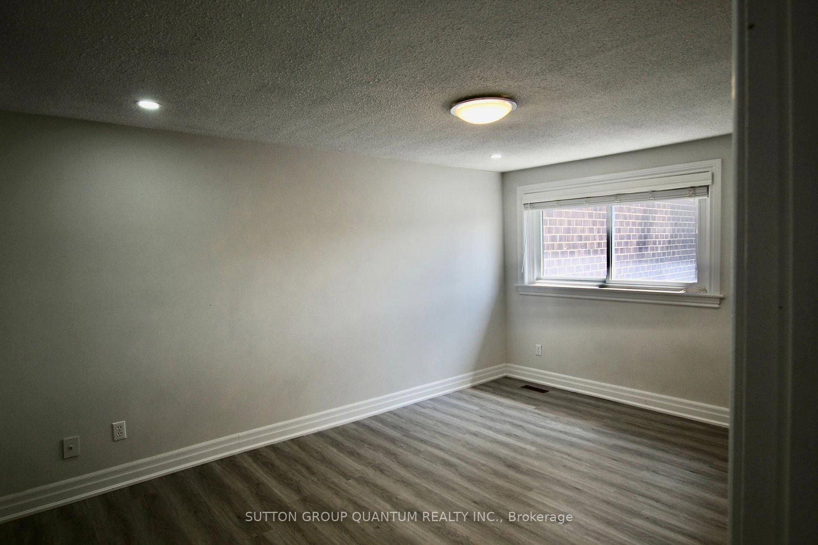 318 LAURIER Avenue • #58 • Milton, ON photo 18