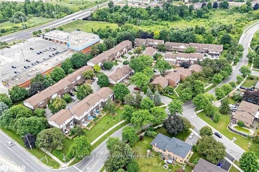 318 LAURIER Avenue • #58 • Milton, ON photo 27