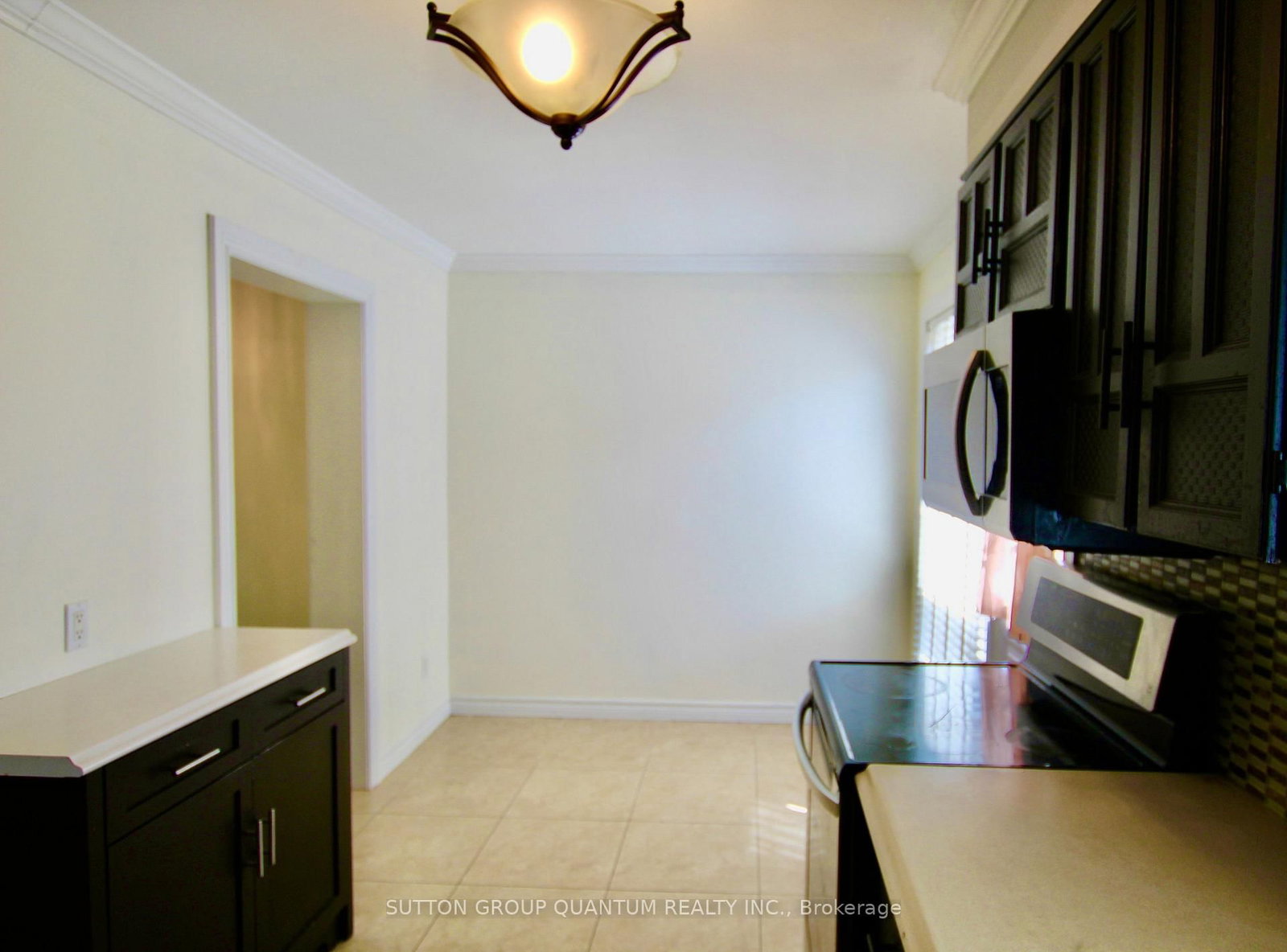 318 LAURIER Avenue • #58 • Milton, ON photo 9