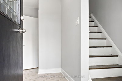 45 Aloma Brampton,ON L6T 2N8 — Photo 4