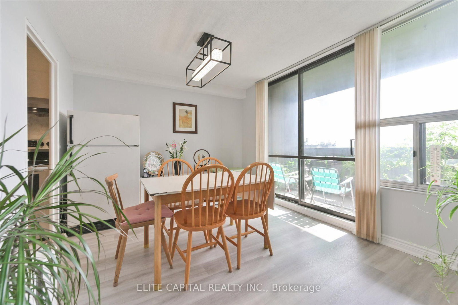 11 Wincott Drive • ##1710 • Toronto, ON photo 13