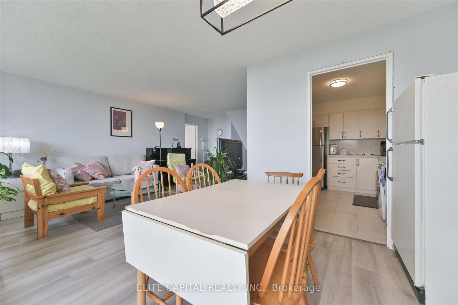 11 Wincott Drive • ##1710 • Toronto, ON photo 14