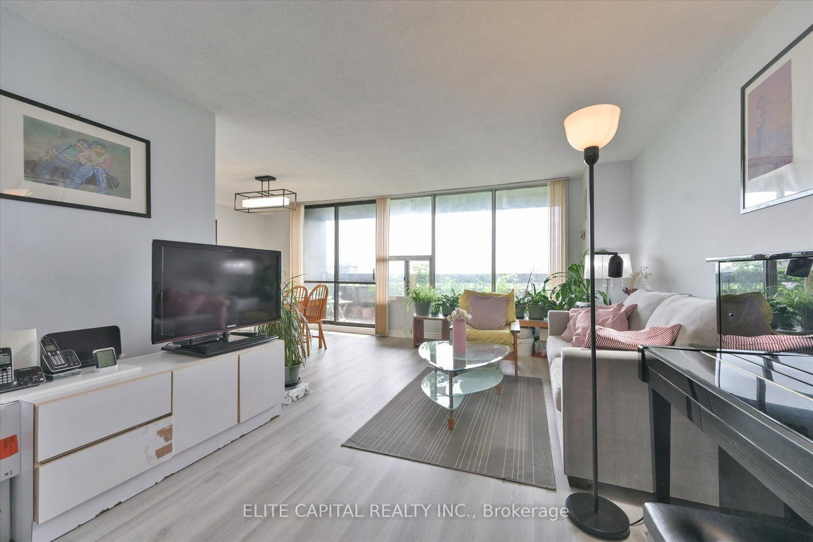 11 Wincott Drive • ##1710 • Toronto, ON photo 9