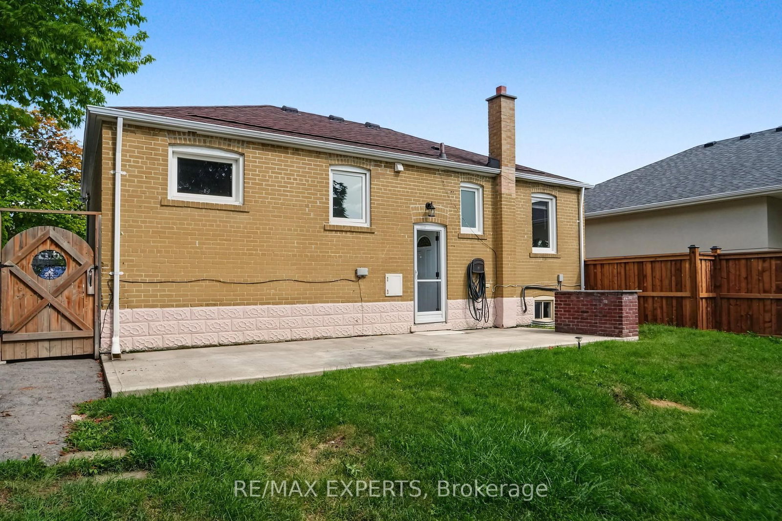 8 Palamar Road • Toronto, ON photo 47