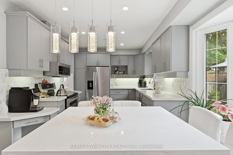 512 Hawthorne Milton,ON L9T 4N8 — Photo 12