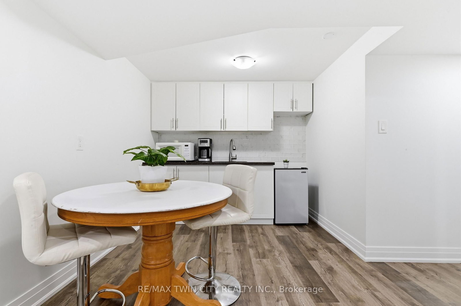 512 Hawthorne Crescent • Milton, ON photo 32
