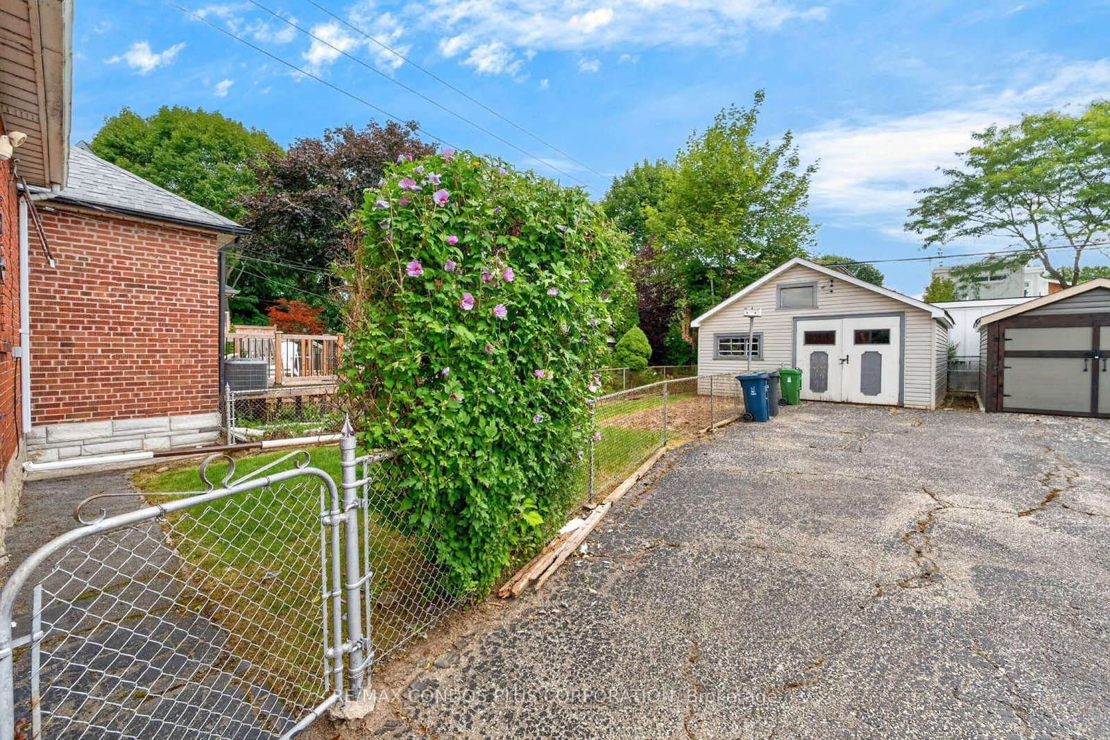 77 Fifth Street E • Toronto, ON photo 28