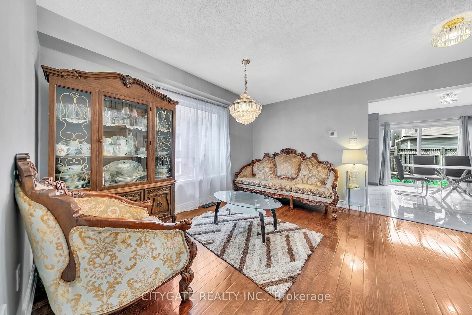 40 Linderwood Drive • Brampton, ON photo 9