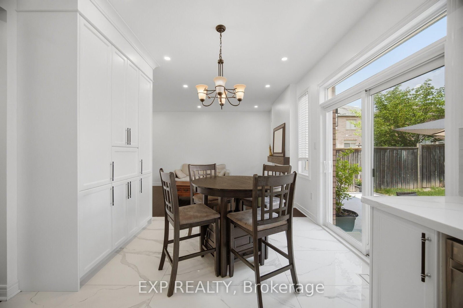 363 Holmes Crescent • Milton, ON photo 10