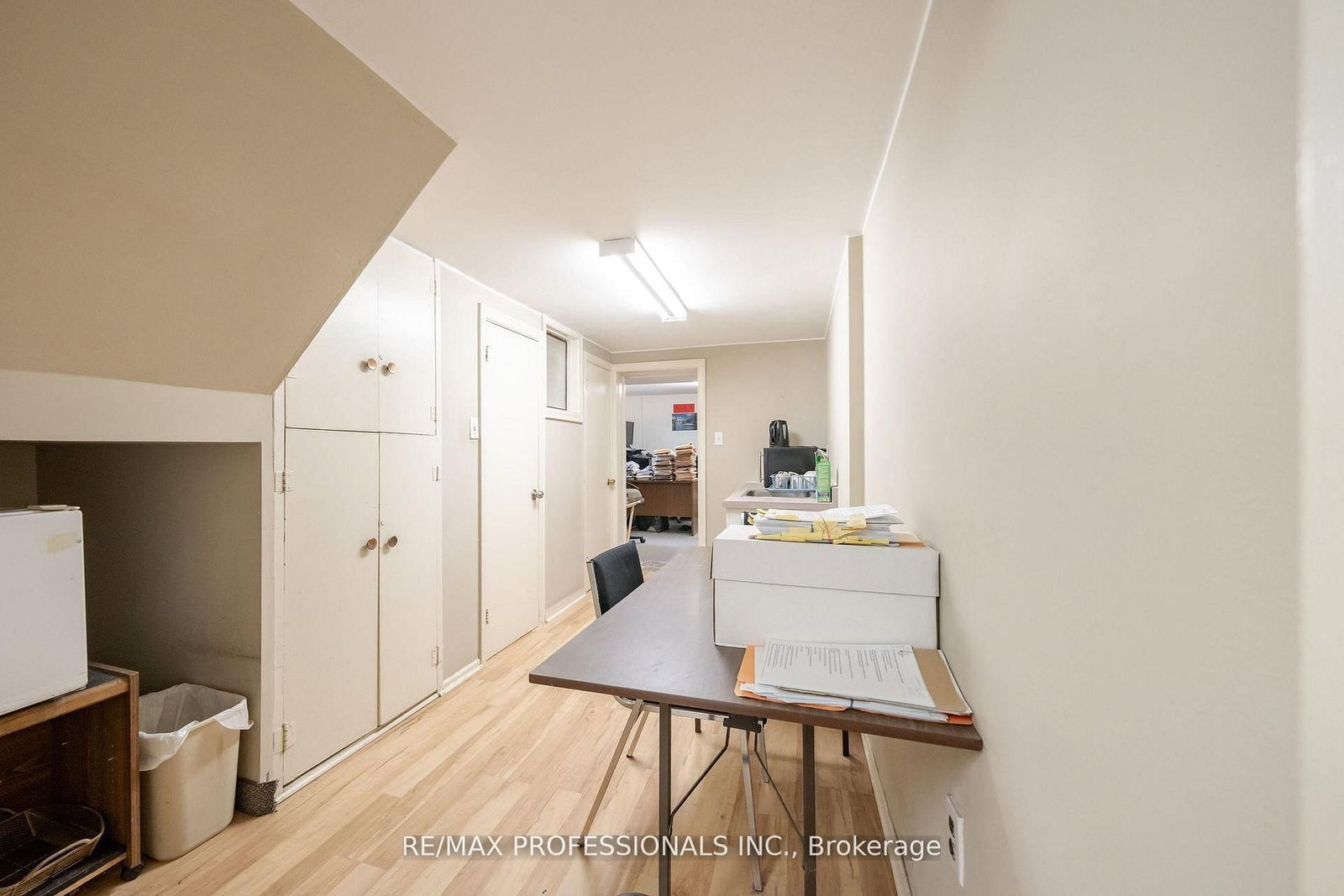 586 Browns Line • Toronto, ON photo 21