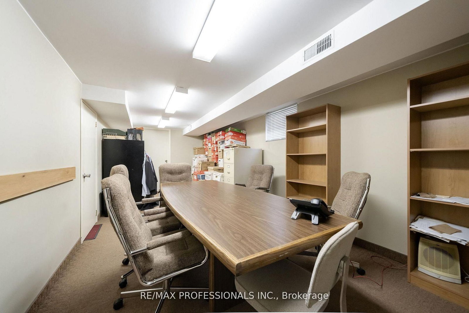 586 Browns Line • Toronto, ON photo 23