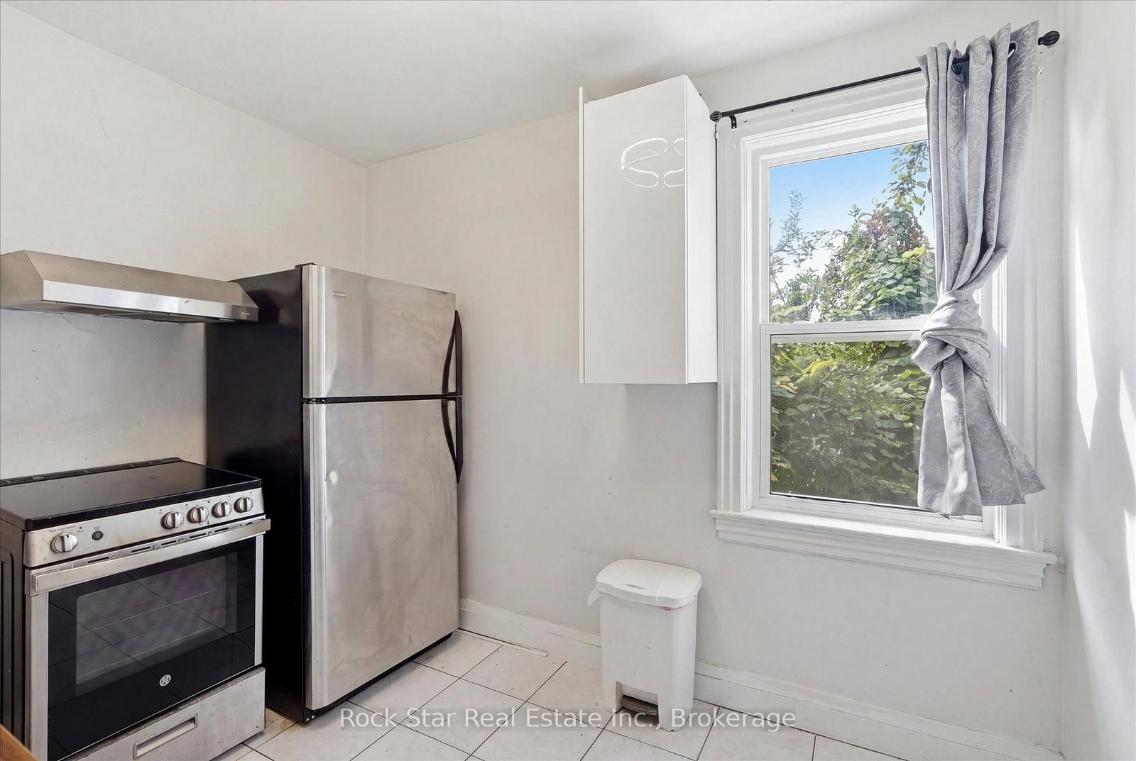 1259 Davenport Road • Toronto, ON photo 14