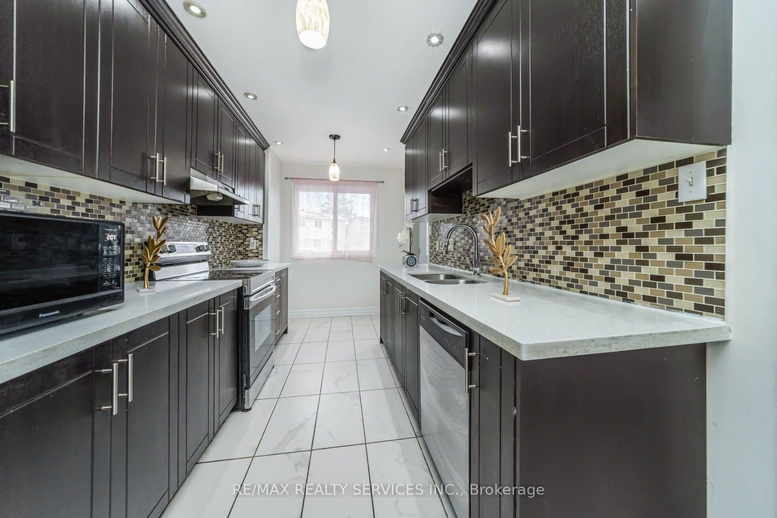 11 Juliette Square • Brampton, ON photo 17