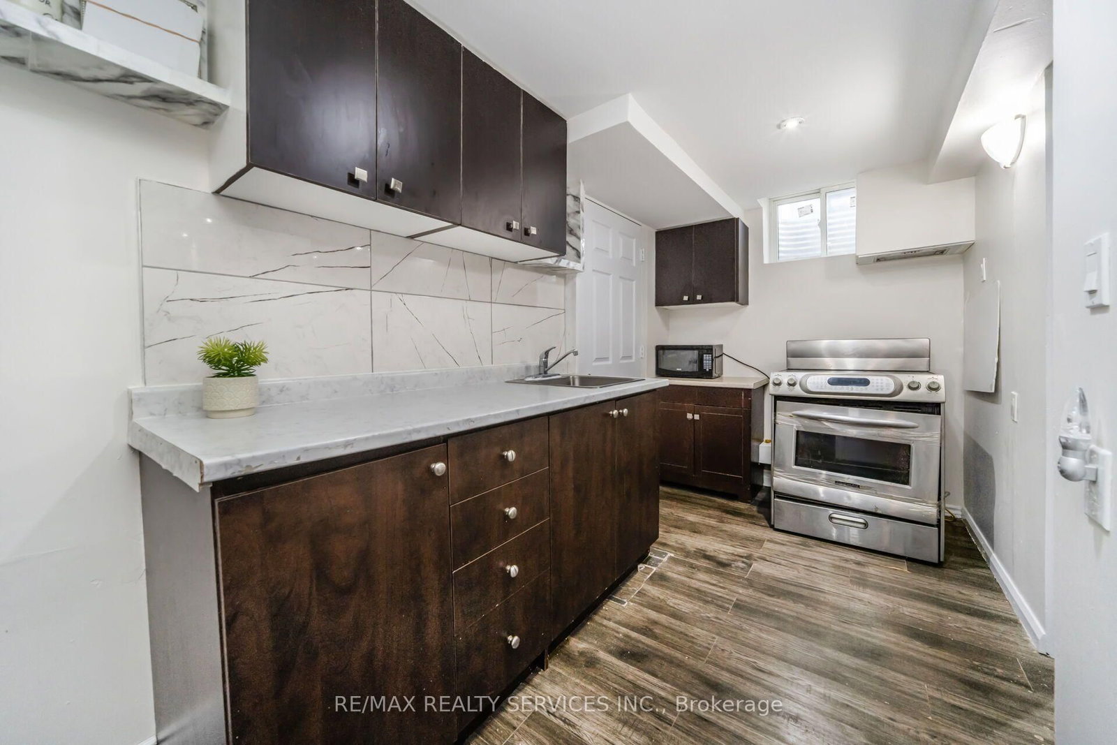 11 Juliette Square • Brampton, ON photo 34