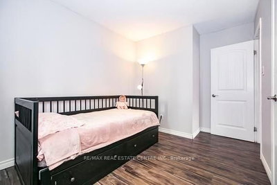 125 Madoc Brampton,ON L6V 2A5 — Photo 14
