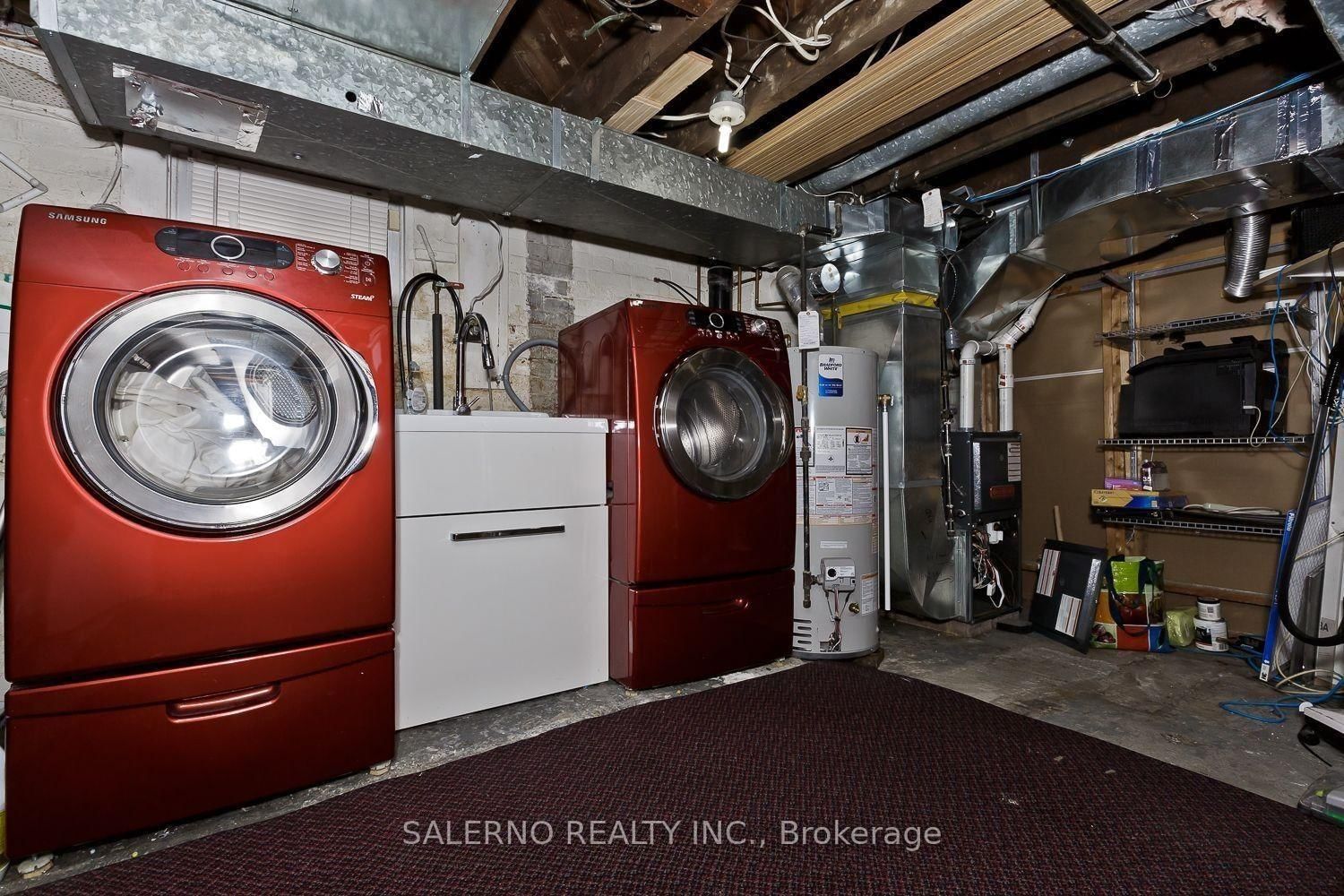 34 Fairfield Avenue • Toronto, ON photo 27