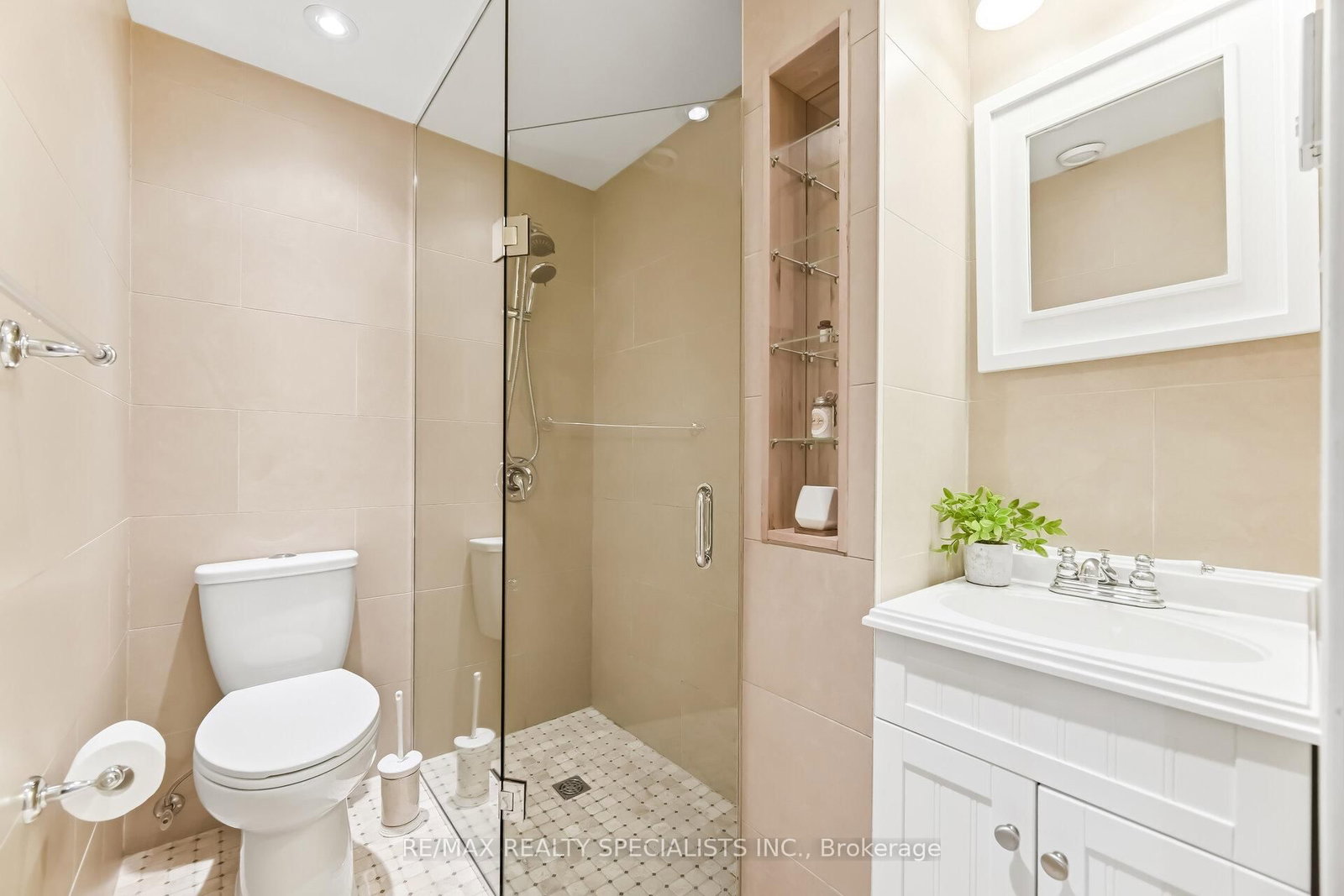 1169 Barnswallow Court • Mississauga, ON photo 22