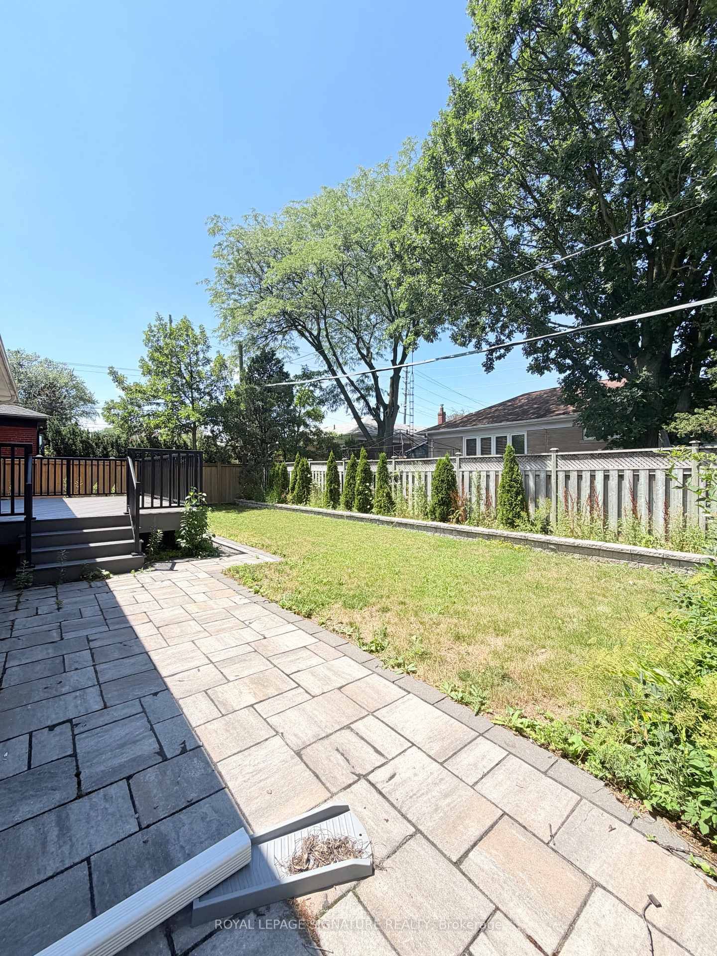 104 Great Oak Drive • Toronto, ON photo 47